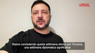 Ucraina, Zelensky: "Impegno costruttivo con Usa per l'accordo di pace"