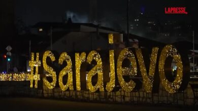 Natale a Sarajevo, le luminarie nella capitale della Bosnia