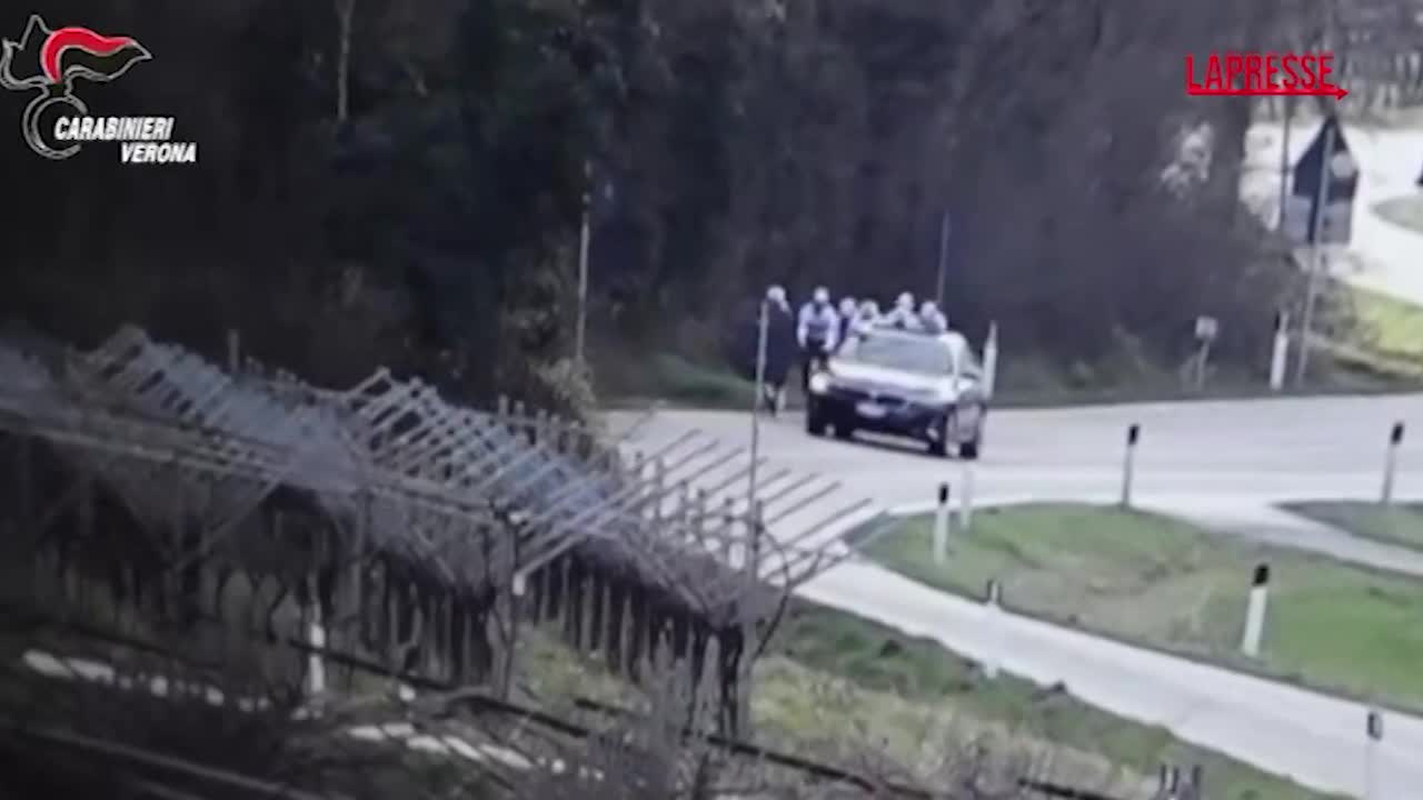 Verona, il video del 25enne che ha sparato contro ciclisti: denunciato