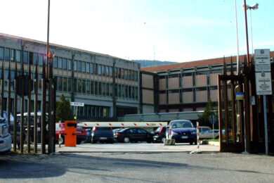 Famiglia nel bosco, i bambini restano nella struttura protetta: la decisione del tribunale dei minori