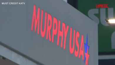 Powerball, jackpot da 1,81 miliardi di dollari: le immagini dal luogo della vincita da record