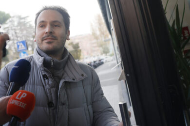 Delitto Garlasco, youtuber: video di Sempio in pc Chiara Poggi, accesso al computer dopo l’omicidio