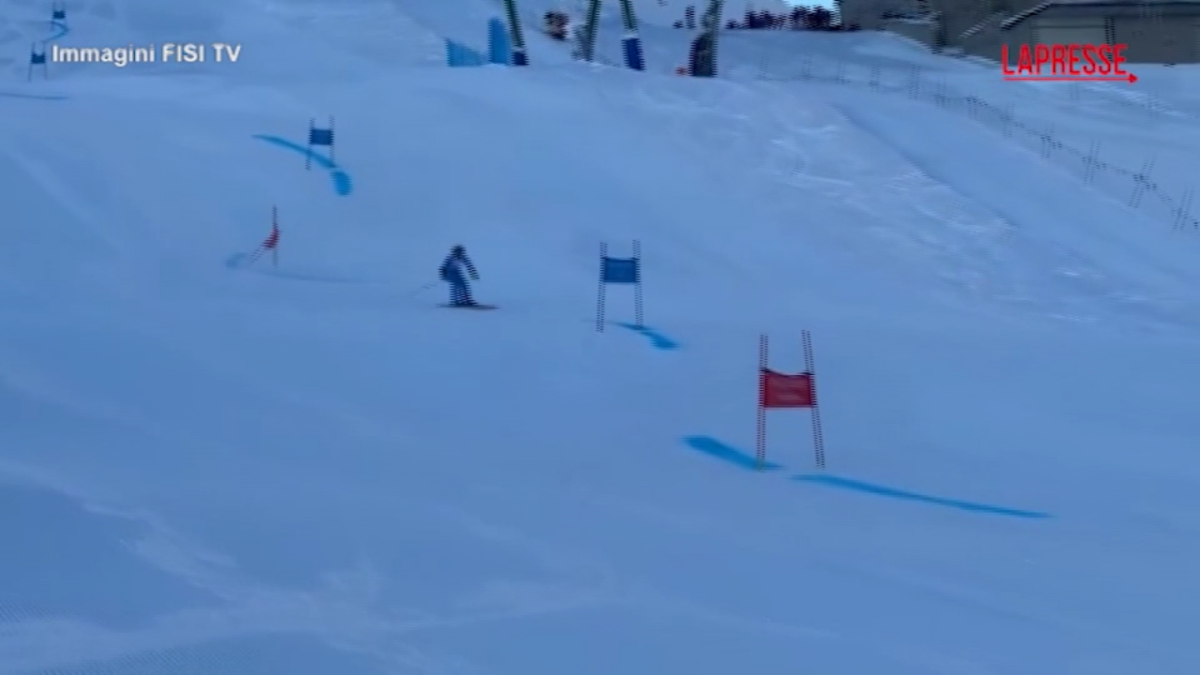 Sci, Federica Brignone in pista: l'allenamento a Courmayeur