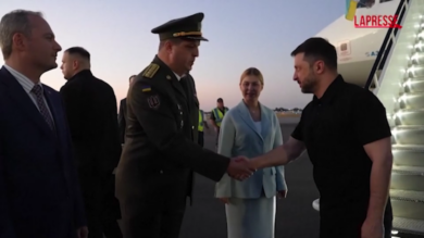 Ucraina, Zelensky arriva a Miami per colloqui con Trump