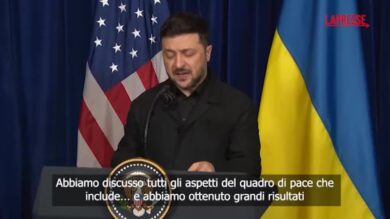 Ucraina, Zelensky ringrazia e stringe la mano a Trump: "Ottenuti grandi risultati"
