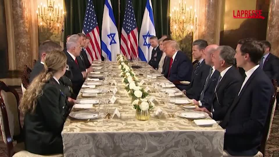 vertice trump netanyahu a mar a lago le immagini da Lapresse.it vertice trump netanyahu a mar a lago le immagini