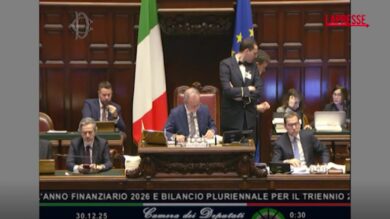 Manovra 2026, Cuperlo cita Marzullo durante la seduta notturna: applausi dell’Aula