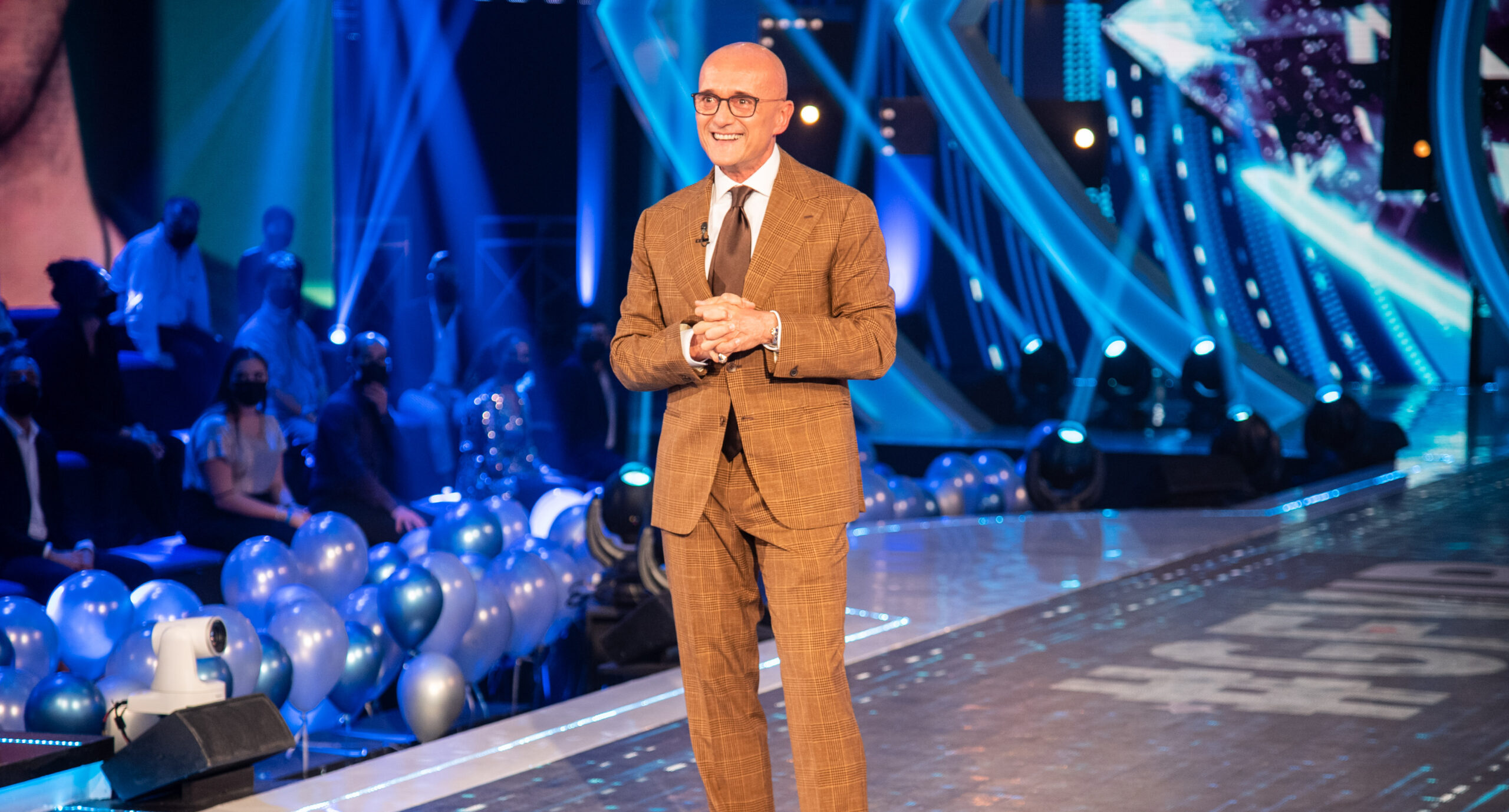 Signorini, Antonio Medugno in un video su Instagram: “Mai a letto con lui”