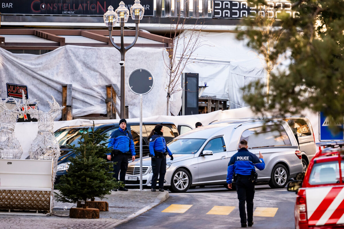 crans montana strage di capodanno a le constellation bar 47 morti tajani ci sono italiani coinvolti da Lapresse.it crans montana strage di capodanno a le constellation bar 47 morti tajani ci sono italiani coinvolti