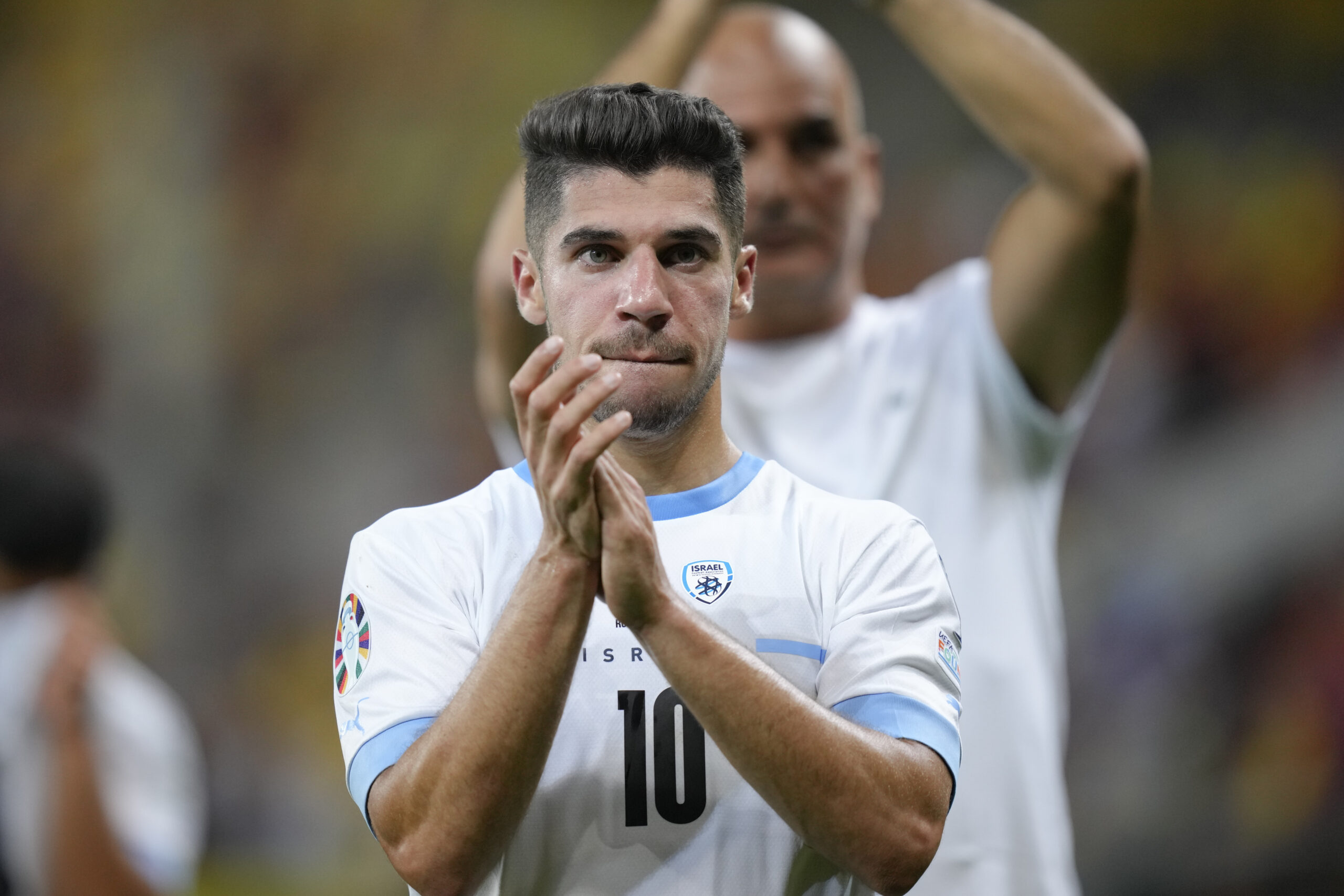 Solomon alla Fiorentina, l’assessore Madau contro il calciatore israeliano: “Non è il benvenuto a Firenze”