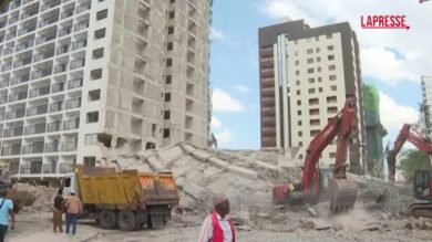 Kenya, crolla edificio in costruzione a Nairobi: dispersi alcuni operai