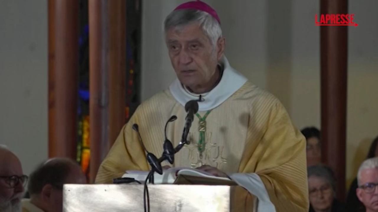 crans montana il vescovo legge le parole del papa per le vittime dell incendio da Lapresse.it crans montana il vescovo legge le parole del papa per le vittime dell incendio