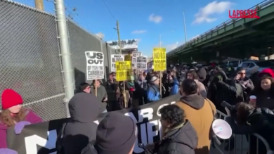 Venezuela, manifestazione a New York davanti al carcere dove è detenuto Maduro