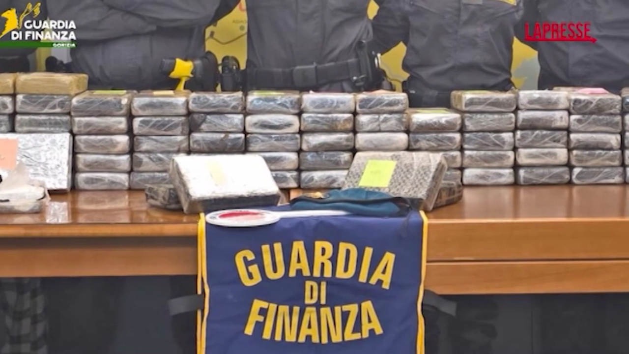 gorizia la guardia di finanza sequestra 110 chili di cocaina il video dell operazione da Lapresse.it gorizia la guardia di finanza sequestra 110 chili di cocaina il video dell operazione