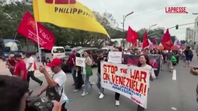 Venezuela, proteste a Manila contro la cattura di Maduro