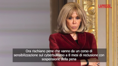Francia, 10 condanne per cyberbullismo contro Brigitte Macron: cosa è successo