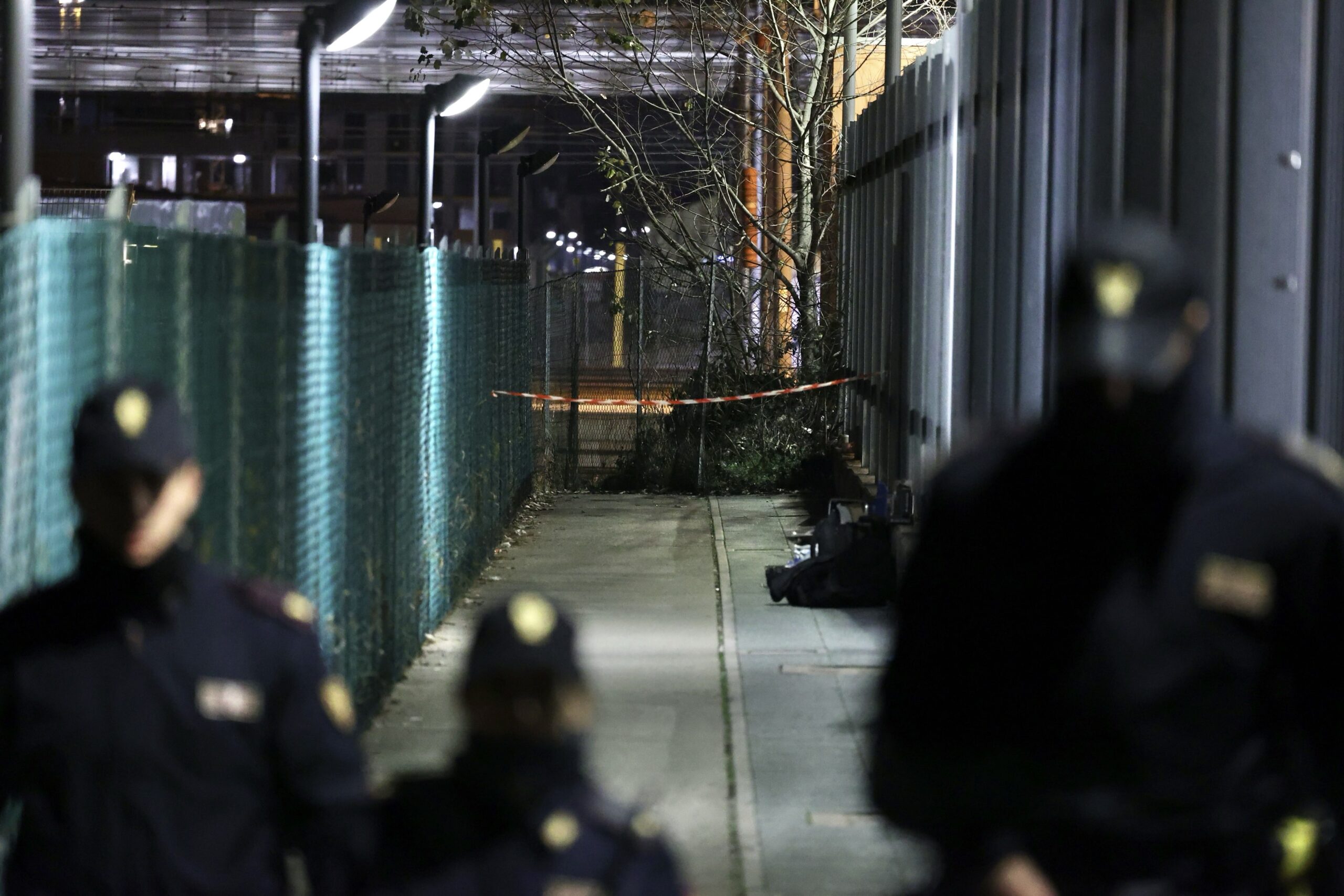 Bologna, 34enne dipendente Trenitalia accoltellato a morte: si cerca autore omicidio