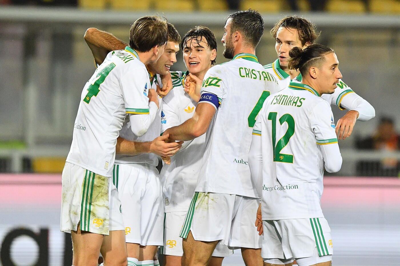 Lecce-Roma 0-2, ci pensano Ferguson e Dovbyk