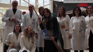 La Befana della polizia di Stato arriva in Lamborghini