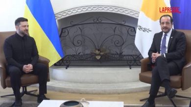 Ucraina, Zelensky a Nicosia incontra il presidente cipriota Nikos Christodoulides