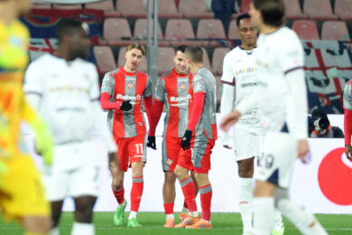 Cremonese-Cagliari 2-2, il doppio vantaggio non basta ai grigiorossi: pareggio in extremis