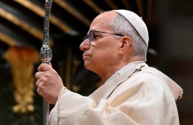 Vaticano, un nuovo pastorale papale per Leone XIV