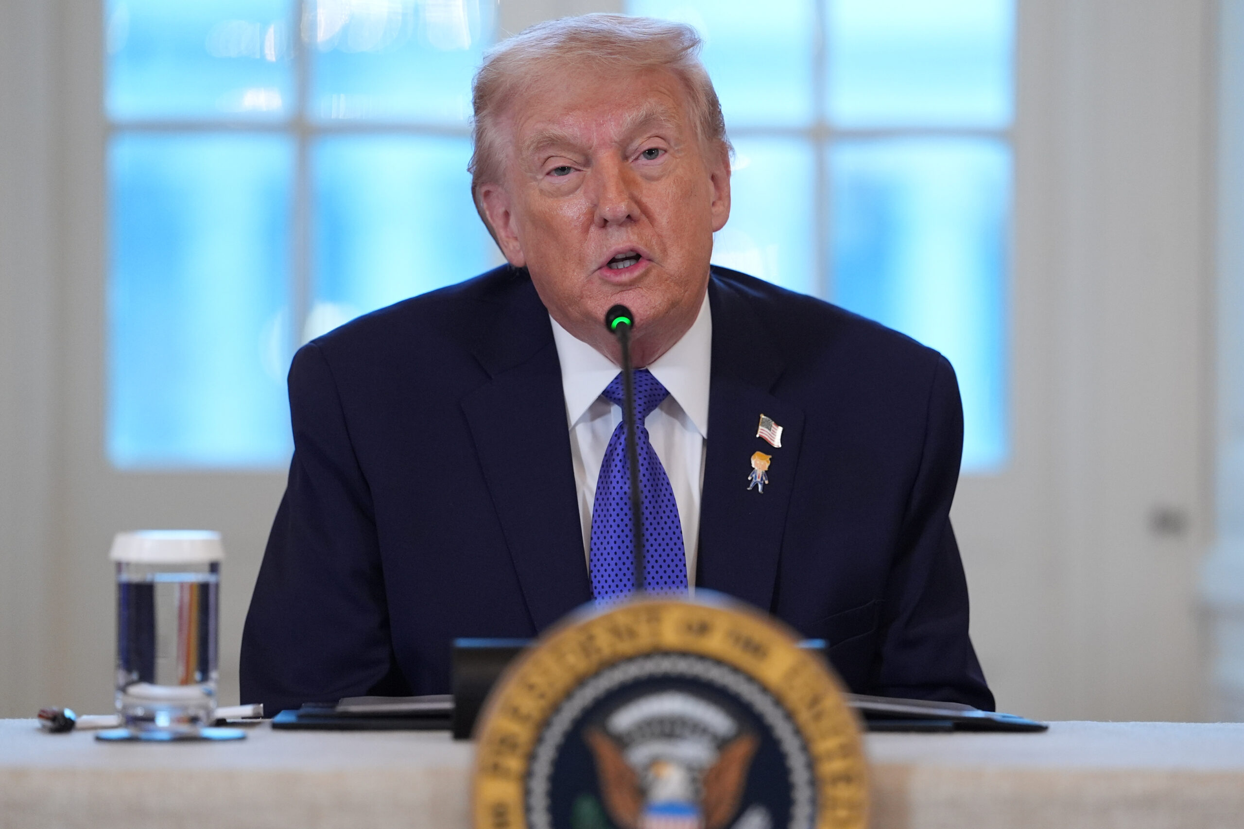 Venezuela, Trump incontra i petrolieri: “Ora avete sicurezza totale, decidiamo noi chi opera a Caracas”