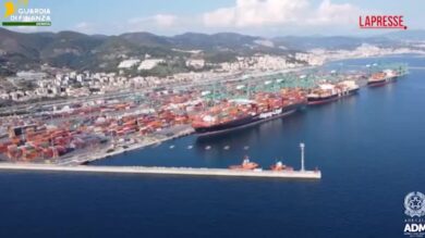 Genova, maxi sequestro di oltre 2 tonnellate di cocaina purissima all’interno del porto