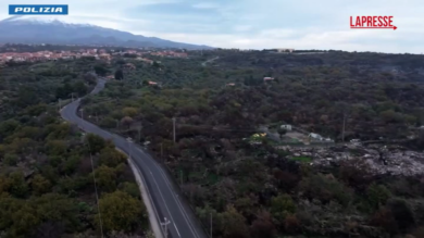 Catania, scoperta corsa clandestina di cavalli: le immagini della "gara"