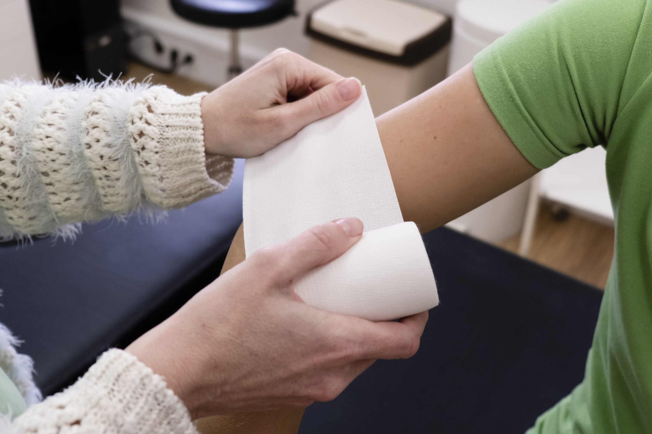 Bromelina contro le ustioni, come funziona la crema dei feriti di Crans-Montana Bromelina contro le ustioni, come funziona la crema dei feriti di Crans-Montana