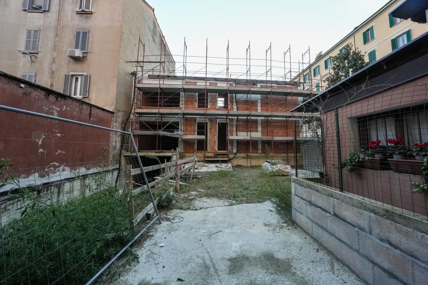 Inchiesta Urbanistica Milano, il Comune ordina la demolizione del cantiere di via Fauchè a processo