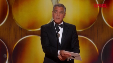 Golden Globe, George Clooney saluta il pubblico parlando in francese