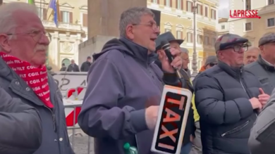 Taxi, il coordinatore nazionale Usb: "Non molliamo, su questa questione la storia dovrà darci ragione"
