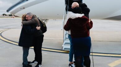 Trentini e Burlò rientrati in Italia – L’arrivo a Ciampino in 10 foto