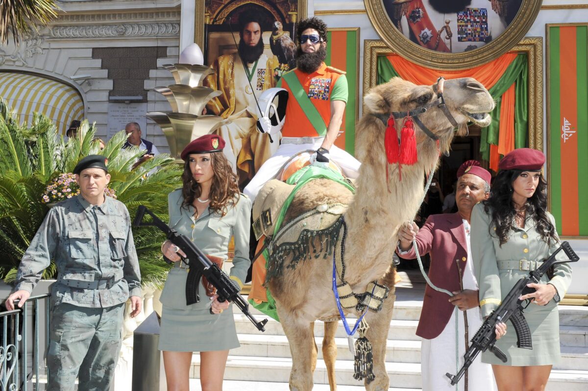 Galleria foto 'Crans-Montana, Jessica Moretti e il passato da modella: le foto a Cannes con Sacha Baron Cohen' - foto 6