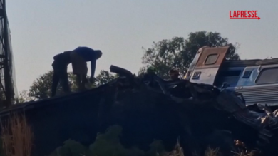 Thailandia: crolla un gru su un treno in viaggio: almeno 22 morti