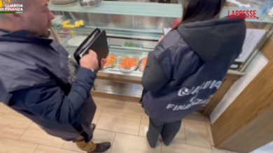 Varese, operazione della Gdf contro il lavoro nero in bar e negozi