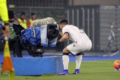 Verona-Bologna 2-3, vittoria in rimonta per i rossoblù nel match di recupero