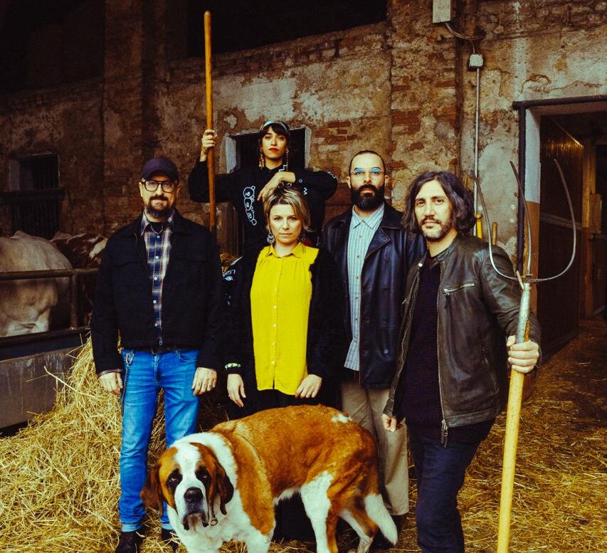 Si!Boom!Voilà!: arriva il debutto del supergruppo rock dell’indie italiano