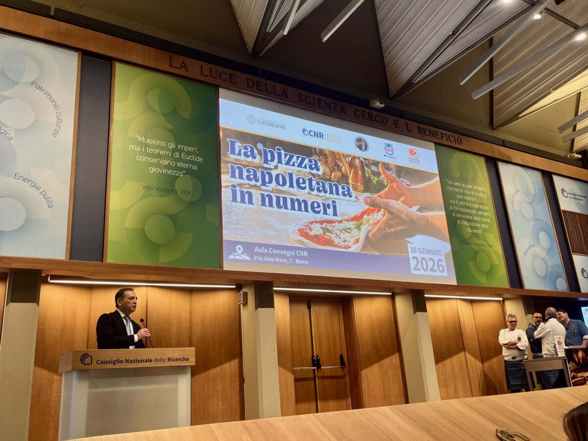 Pizza napoletana, numeri e segreti di un piatto da 15 miliardi di euro