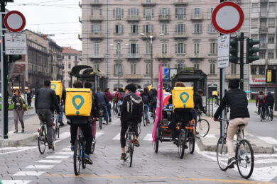 Glovo in tribunale: “I dati sui turni dei rider cancellati per motivi di privacy”