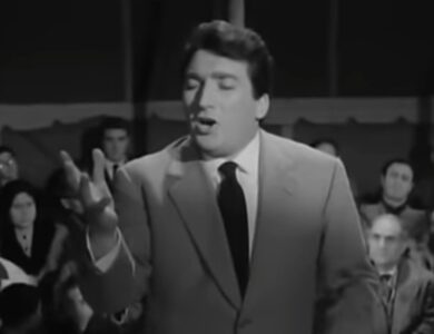 È morto Tony Dallara, il cantante di ‘Romantica’ e ‘Come Prima’ aveva 89 anni