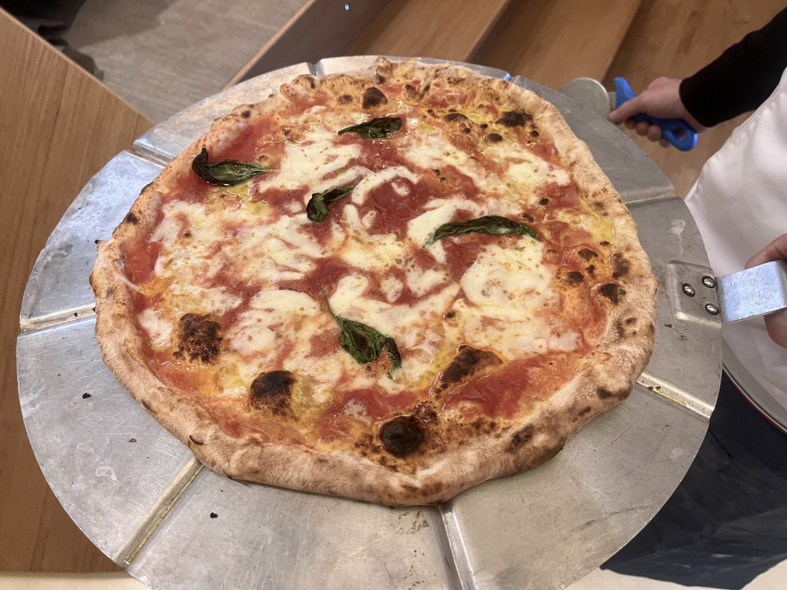 Pizza napoletana, numeri e segreti di un piatto da 15 miliardi di euro