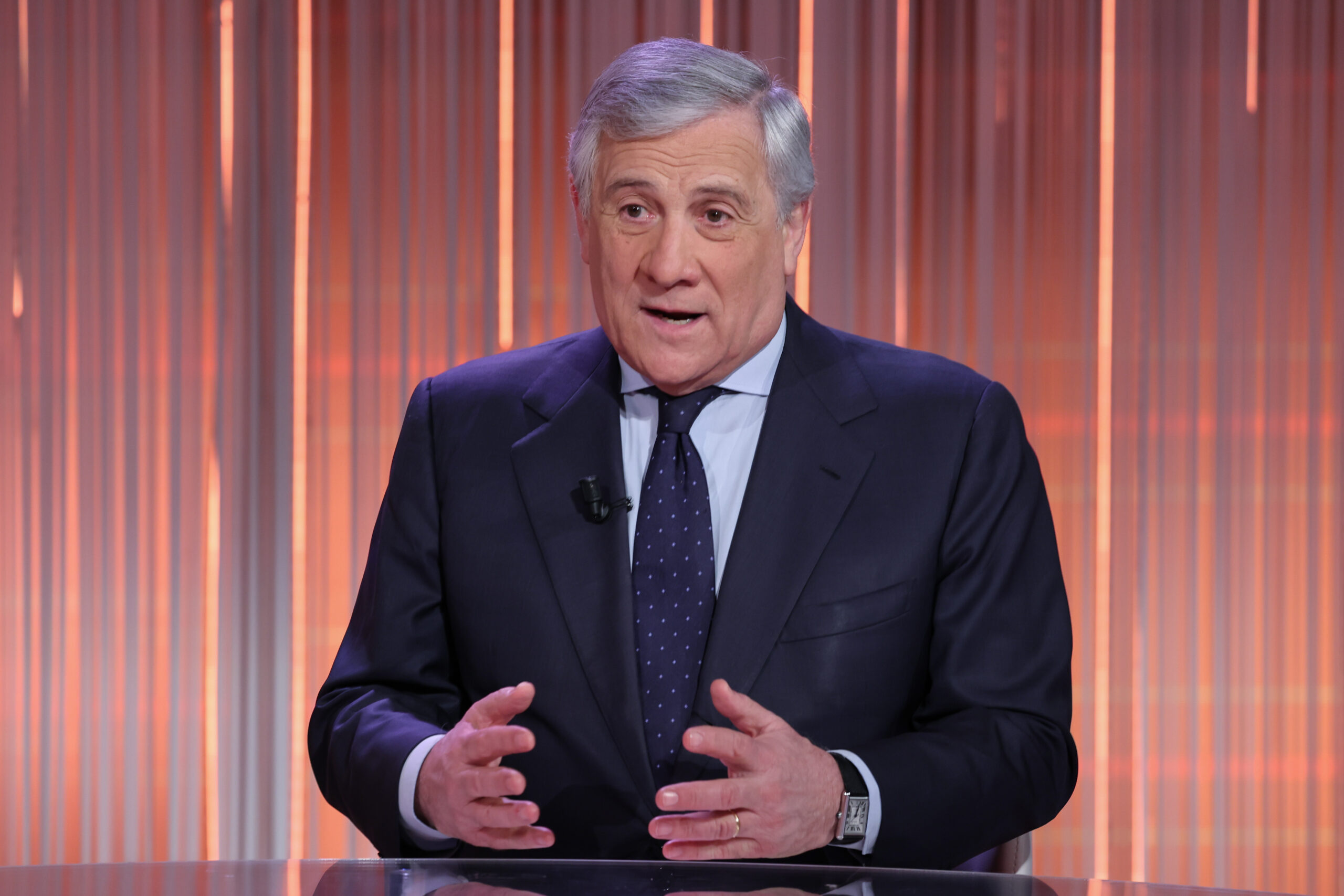 Italia-Libia, Tajani a Misurata per sviluppo ‘Zona Franca’: “Importante per l’export italiano”