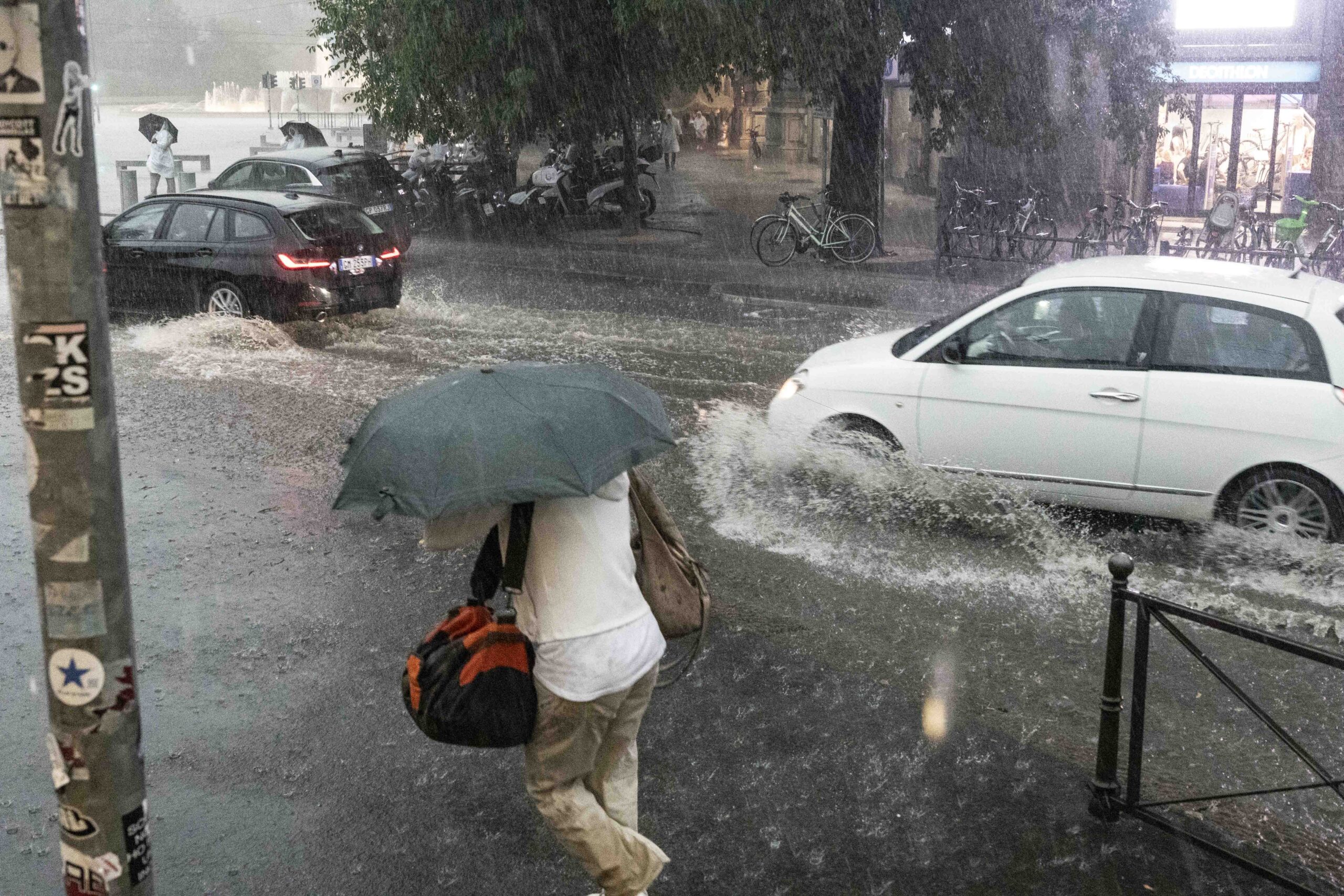 Allerta maltempo in Sicilia, Calabria e Sardegna: evacuate decine di famiglie nel Nuorese