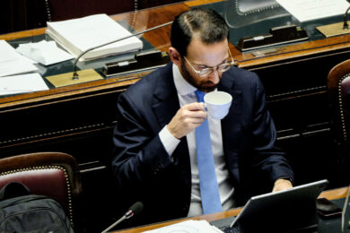 Consob, rinviata la nomina del presidente in Cdm: il no di Forza Italia a Federico Freni