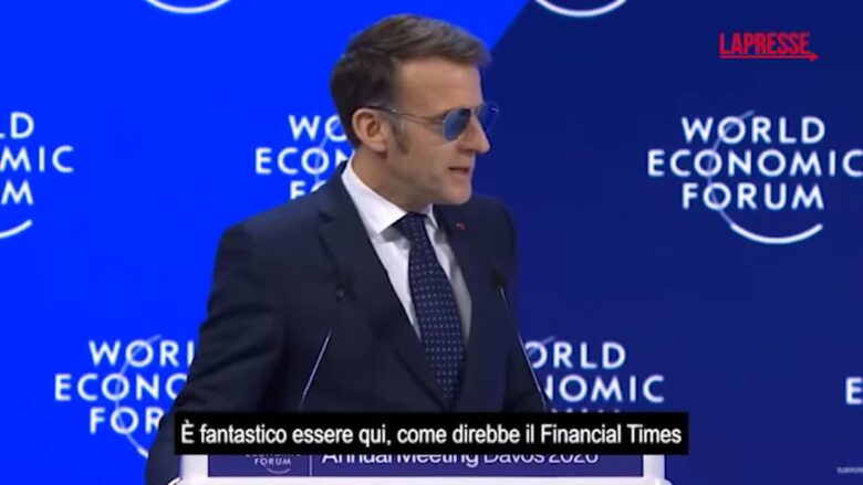 Davos, Macron ironizza su Trump: "Record guerre anche se alcune già risolte"