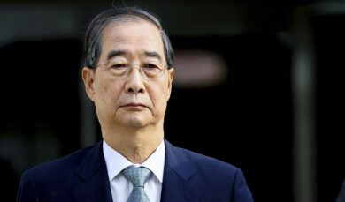 Corea del Sud, ex premier Han Duck-Soo condannato a 23 anni di carcere: aiutò Yoon a imporre legge marziale