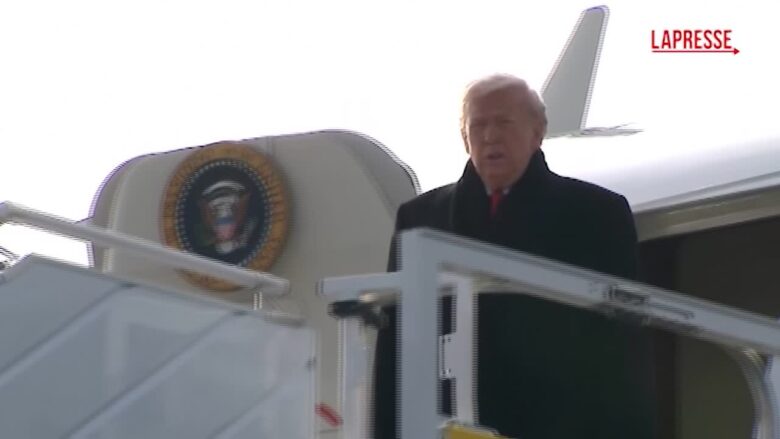 Davos, Trump arriva in Svizzera dopo il guasto all'Air Force One