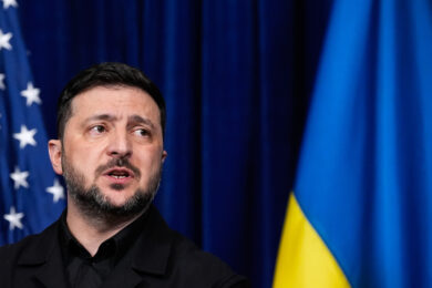 Ucraina, Zelensky a Davos incontra Trump: “Quasi pronti documenti per porre fine a guerra”